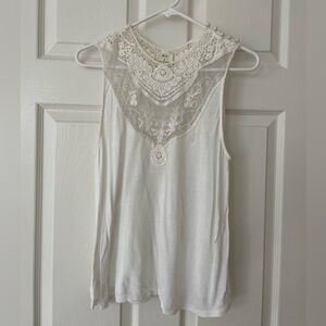 $5! 2 for $10🌹Pins & Needles Ivory Lace Detail Tank Top Sz S